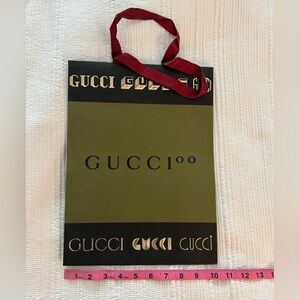 Gucci gift bag